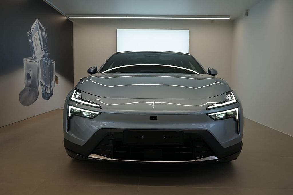 Polestar 4 Long Range Dual Motor Business edition