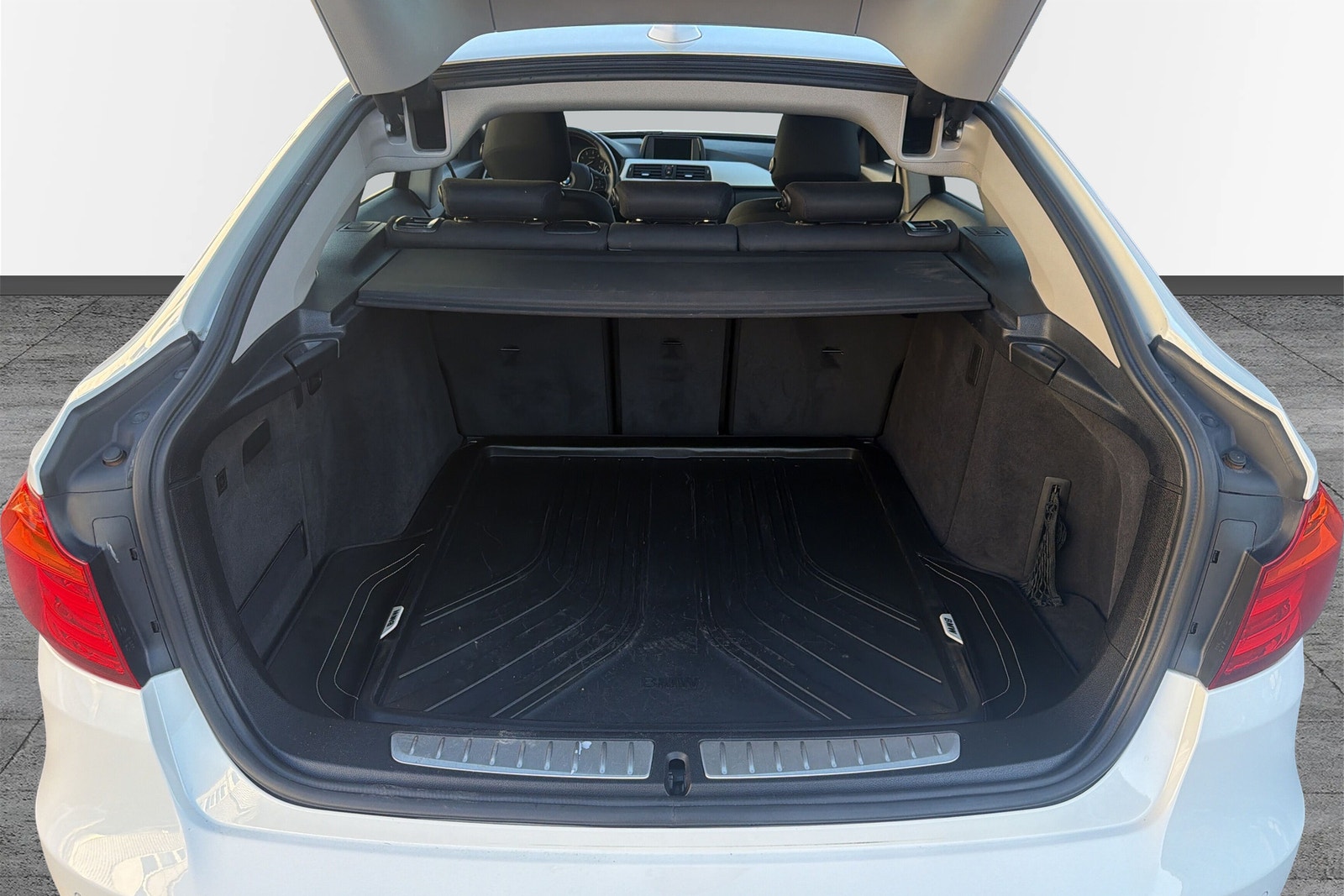 BMW 320 d xDrive Gran Turismo Drag Keyless Xenon PDC 2014 - miniatyr 15