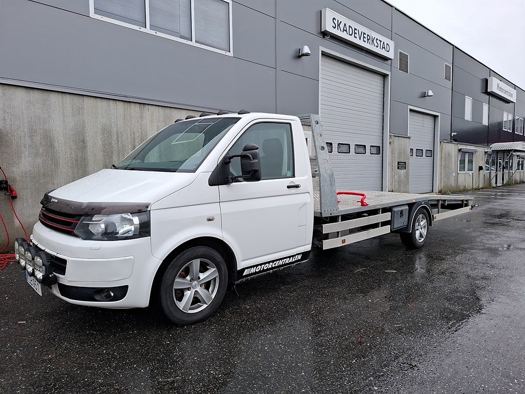 Volkswagen T5 Transporter Chassi lång hjulbas 2.0 140hk/Dragbil/MOMS