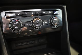 SUV Volkswagen Tiguan 24 av 33