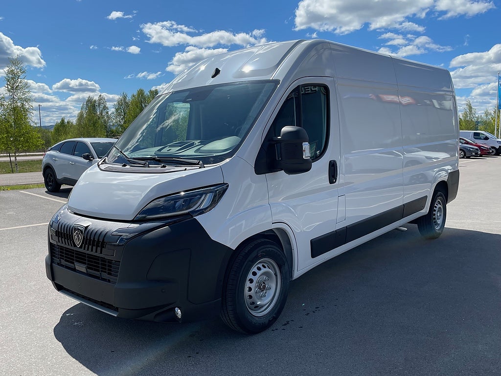 Peugeot Boxer BlueHDi 180hk Aut L3H2 Demo 