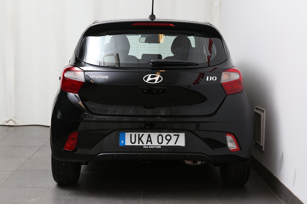 Hyundai i10 1.0 blue Essential l Demo l Låga mil l Leasebar 2024