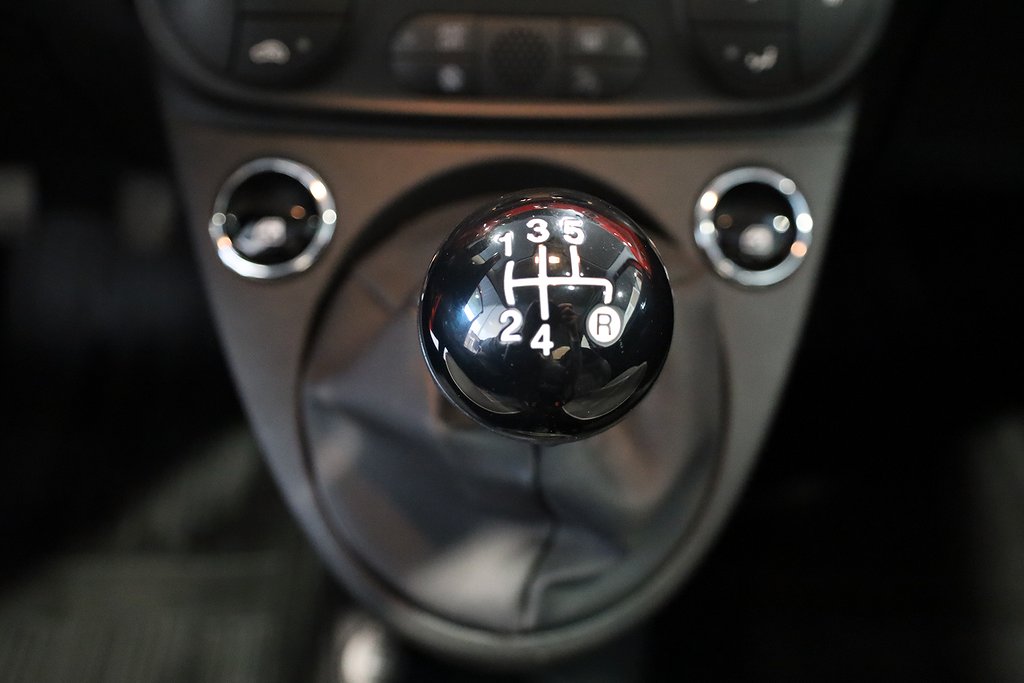 Fiat 500 1,2 69hk Lounge Panorama 2019