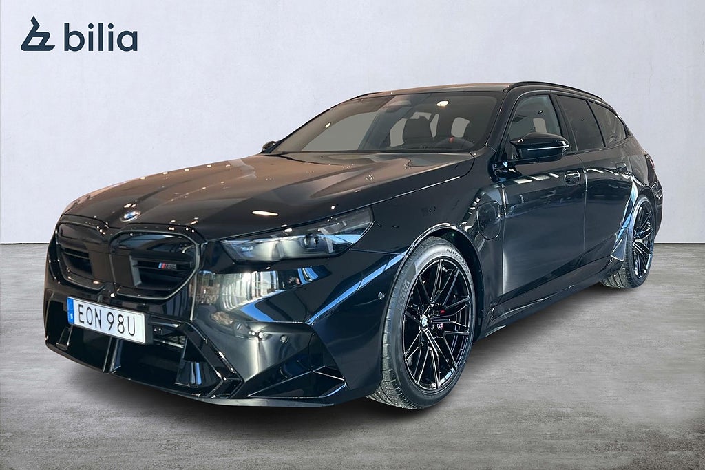BMW M5 Touring M |DEMO| Drag | Panorama | M Driver´s Paket 