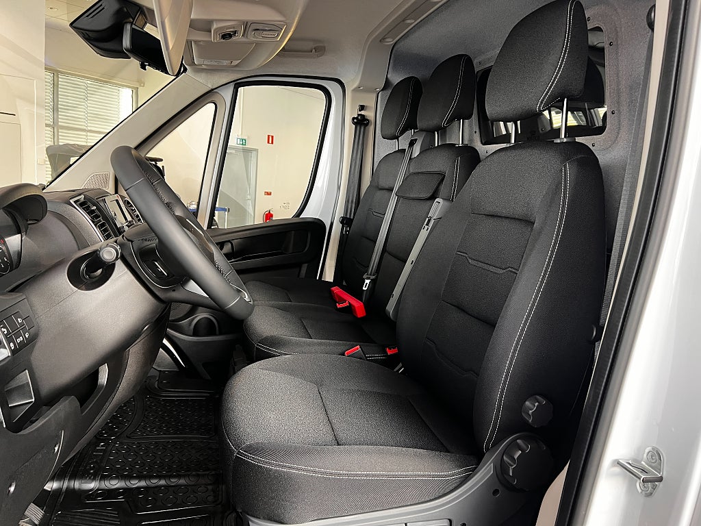 Peugeot Boxer L2H2 140 AUT Facelift  thumbnail