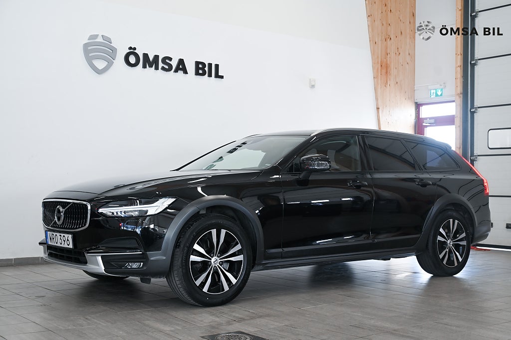 Volvo V90 Cross Country D4 AWD Momentum Navi Drag 190hk