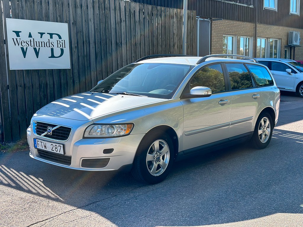 Volvo V50 1.8 Flexifuel 125hk | M-Värm | Farthållare | SoV