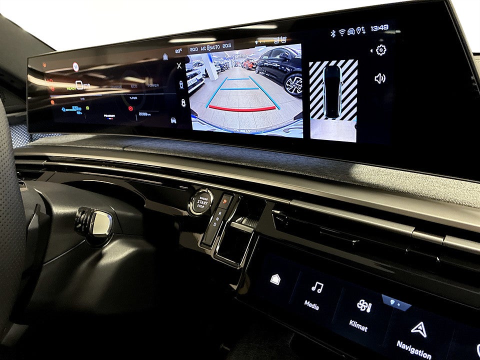 Bild på Peugeot e-5008 GT Winter Edition 214hk Aut 7-SITS B-KAMERA CARPLAY