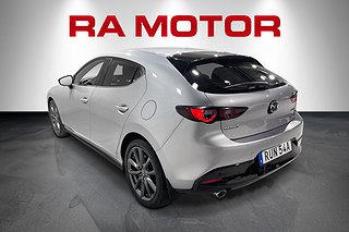 Halvkombi Mazda 3 9 av 30