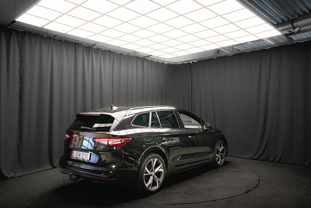 Skoda Enyaq iV 80x DRAG HEAD-UP KAMERA VÄRMEPUMP 1-ÄGARE MOMS