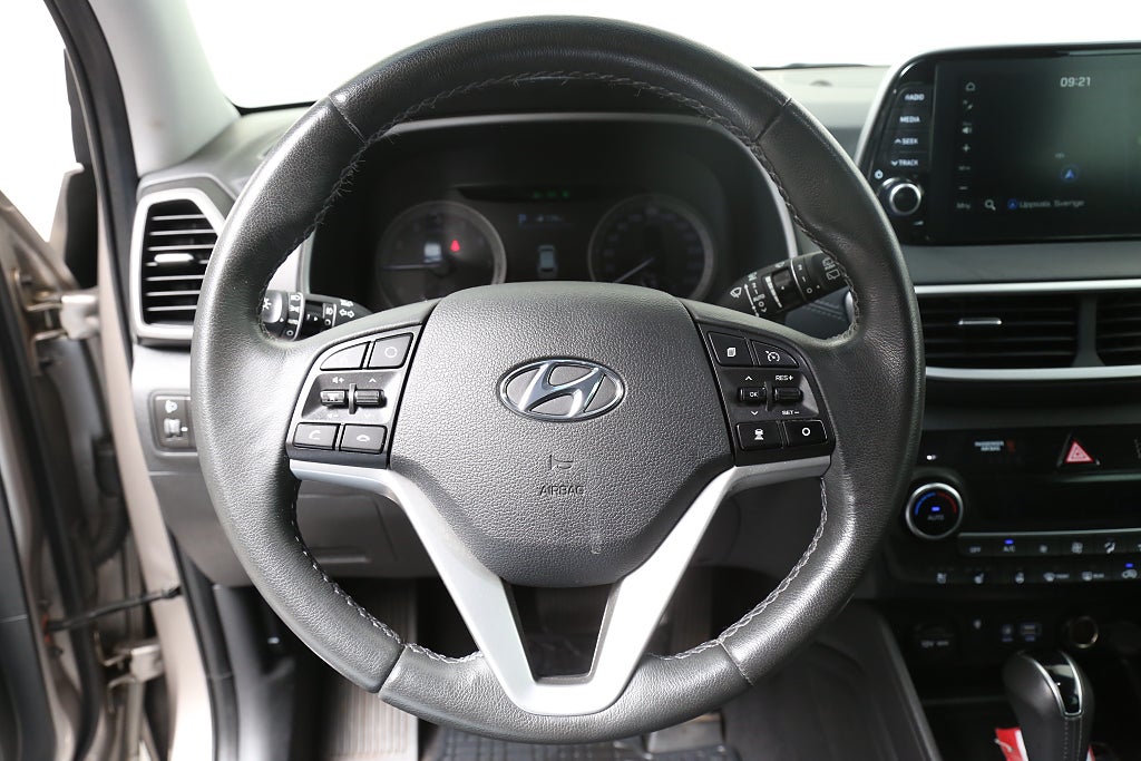 Hyundai Tucson 1,6 T-GDI 177hk Premium AWD Pano Skinn 360°-kamera Drag 2019