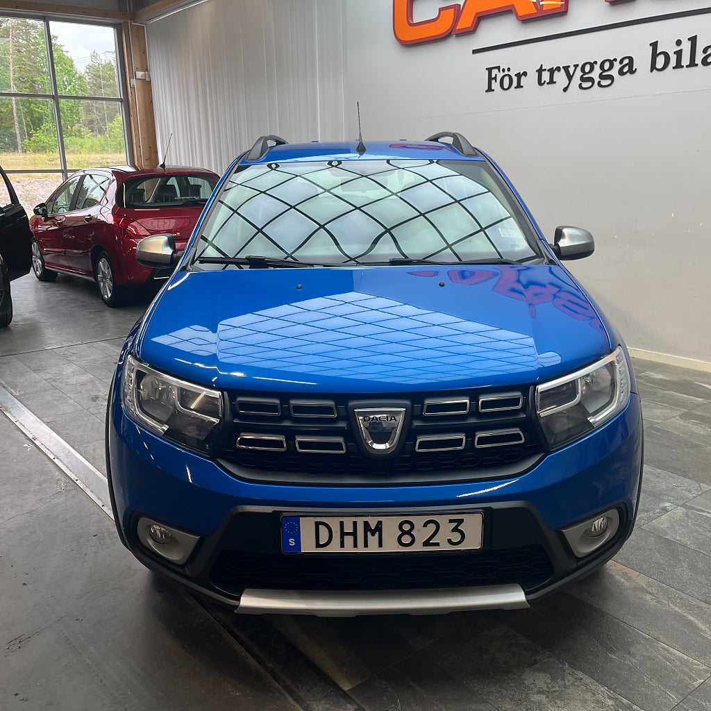 Dacia Logan MCV Stepway 0.9 TCe Easy-R Navigation Farthållare