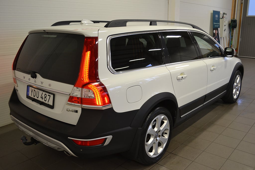 Volvo XC70 D4 181hk AWD Classic Summum | Drag | D-värm | Skinn | 2016