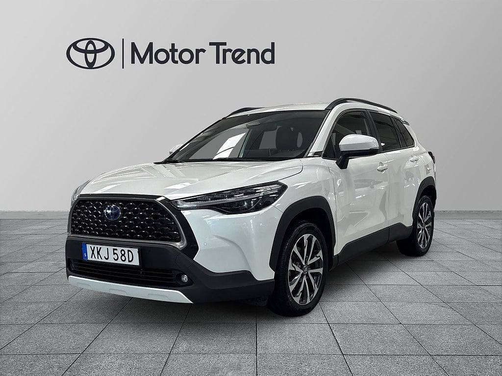 Toyota Corolla Cross Hybrid AWD-i 2,0 EXECUTIVE | BSM | SKINN | P-SENSORER | SP