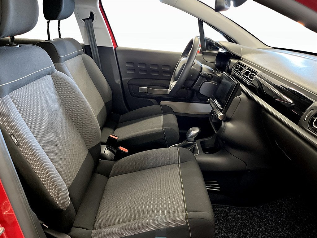 Bild på Citroën C3 Shine 1.2 PT 110hk Aut - CARPLAY, BACKSENSORER