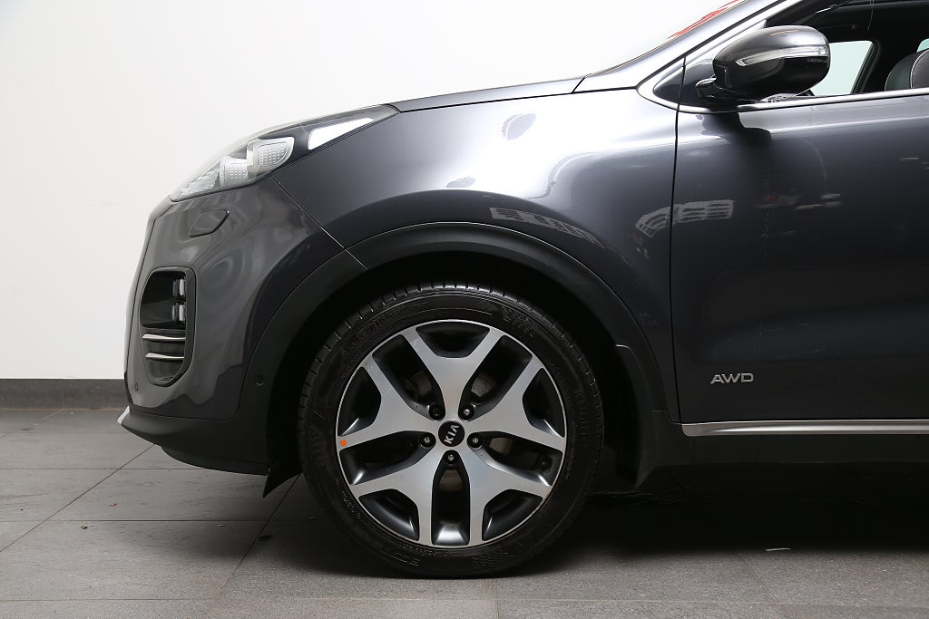 Kia Sportage 2,0 CRDi 185hk GT-Line AWD Panorama Skinn Motorv Drag 2016