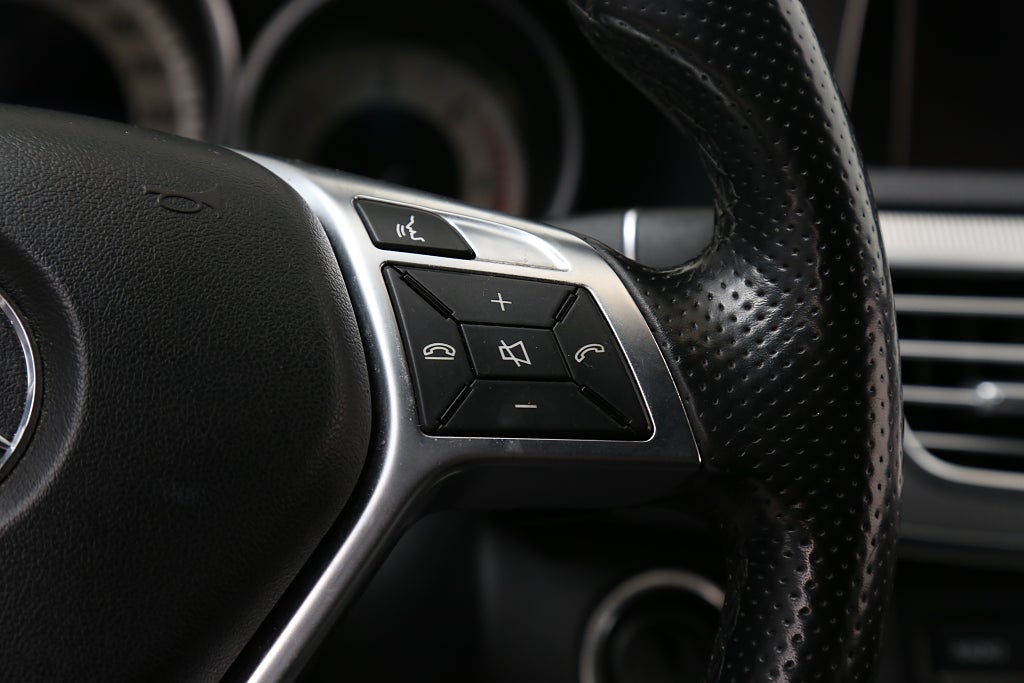 Mercedes-Benz E 220 T BlueTEC 9G-Tronic AMG Sport Avantgarde Drag