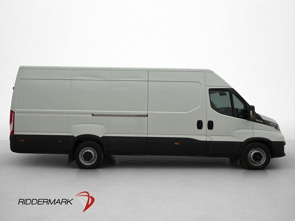 Iveco Daily L4H2 2.3JTD Värmare PDC 3-Sits Farthållare MOMS