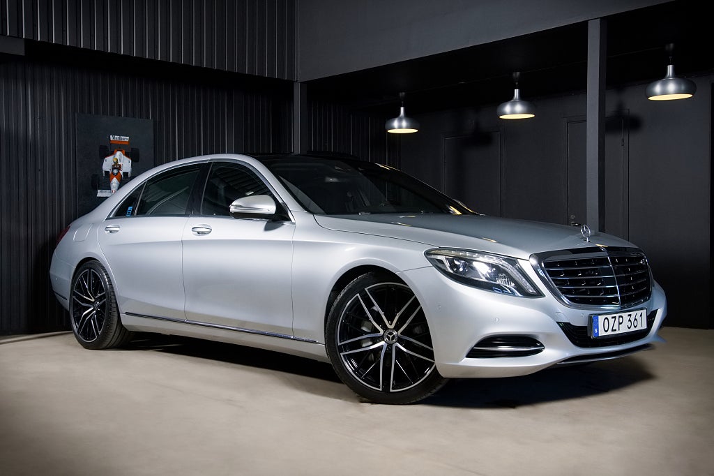 Mercedes-Benz S 400 L / Sv-såld / Värmare / Burmester