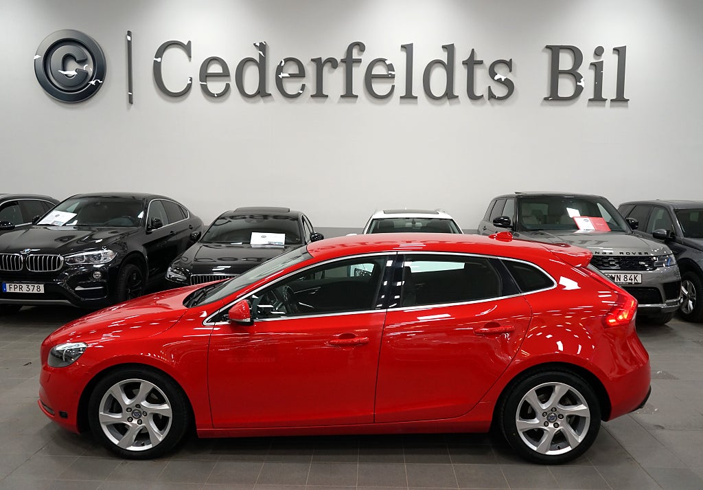 Volvo V40 T4 Momentum Drag P-Sensorer Värmare Kamrem Bytt