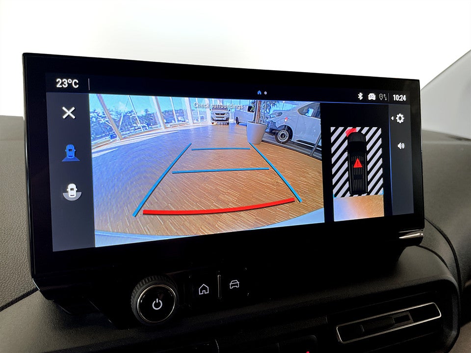 Bild på Opel Combo ELITE 130hk AT8 L2 - EDITION! Värmare & Dragkrok