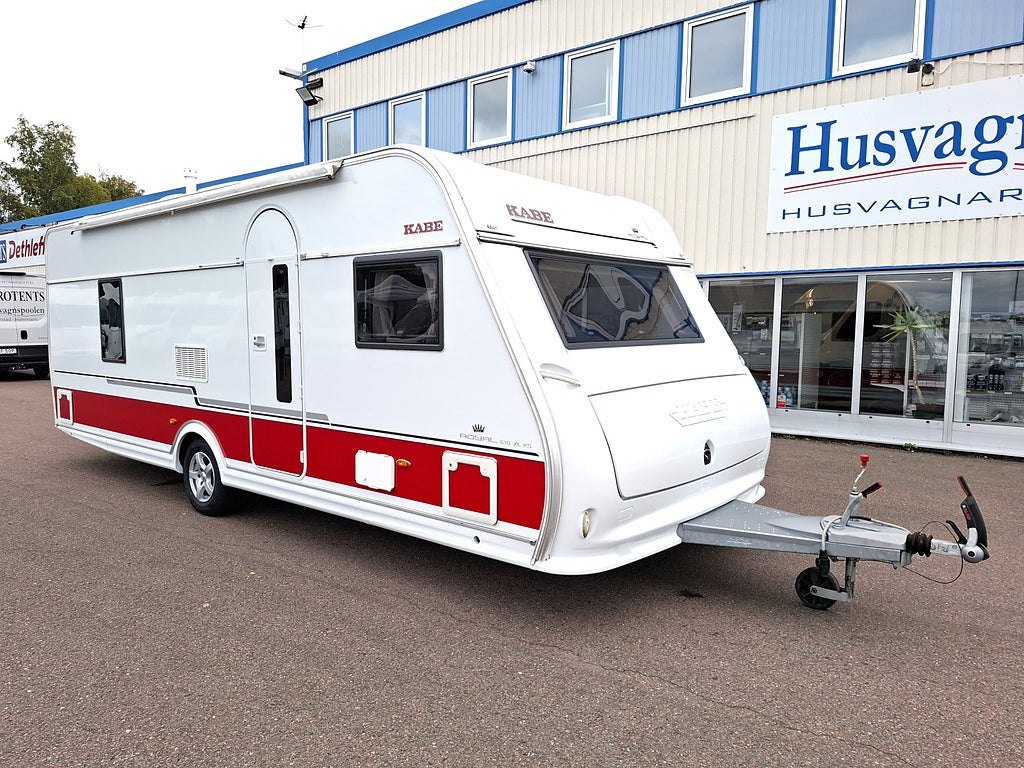 Kabe ROYAL 610 DXL KS Dubbelbädd, Ac, Förtält, Ugn