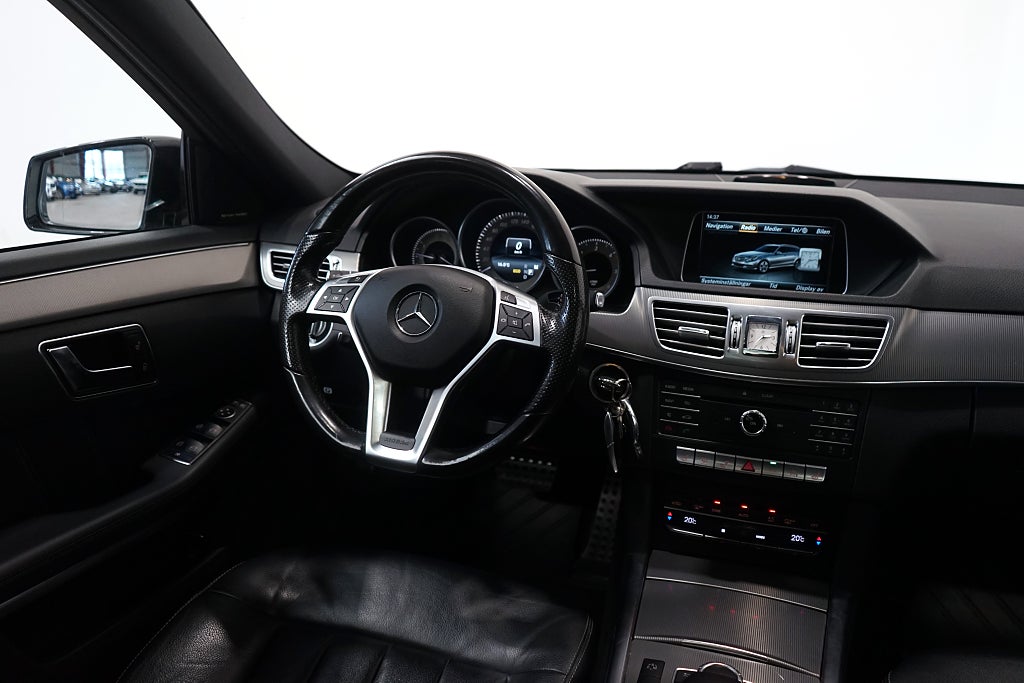 Mercedes-Benz E 250 T AMG Värmare Pano H/K Drag 204hk
