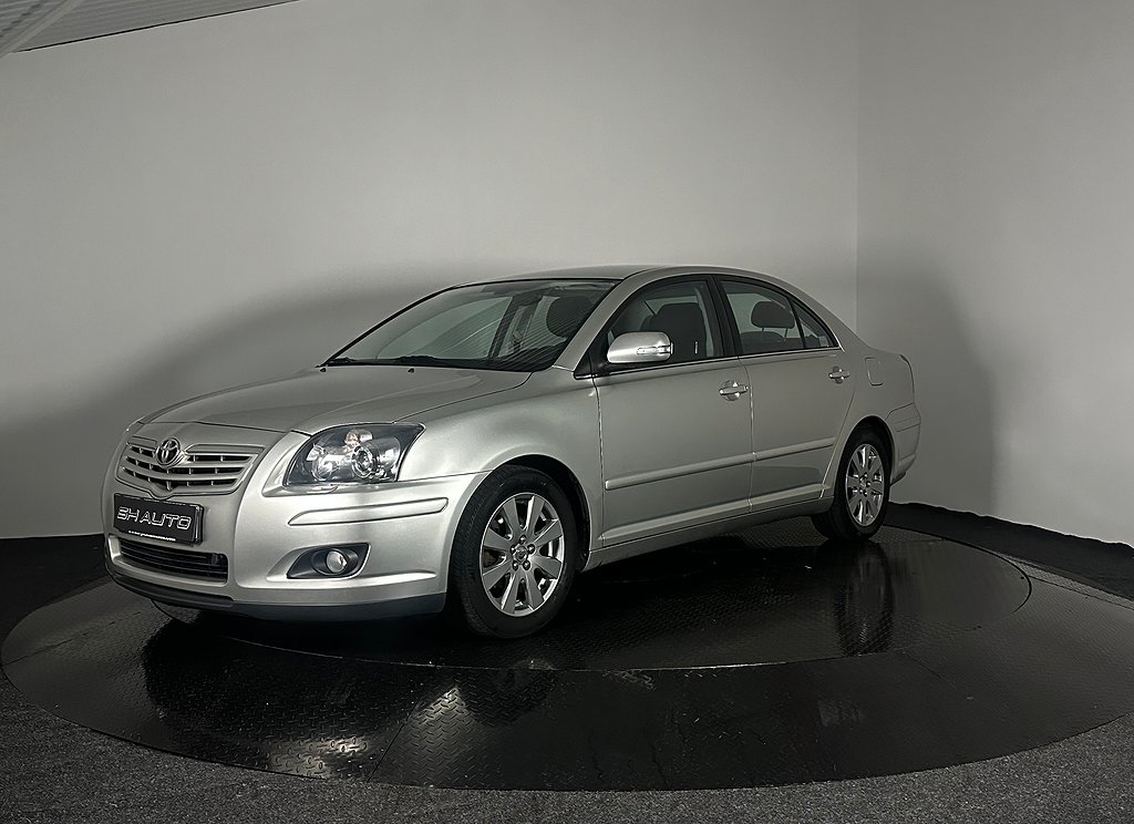 Toyota Avensis Sedan 1.8 VVT-i