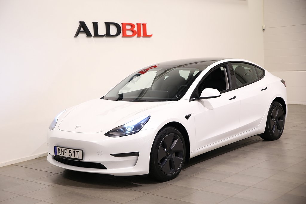 Tesla Model 3 Dual Motor Long Range 440hk AWD / Läder / Pano / Nav