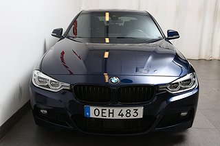 Sedan BMW 330 5 av 28