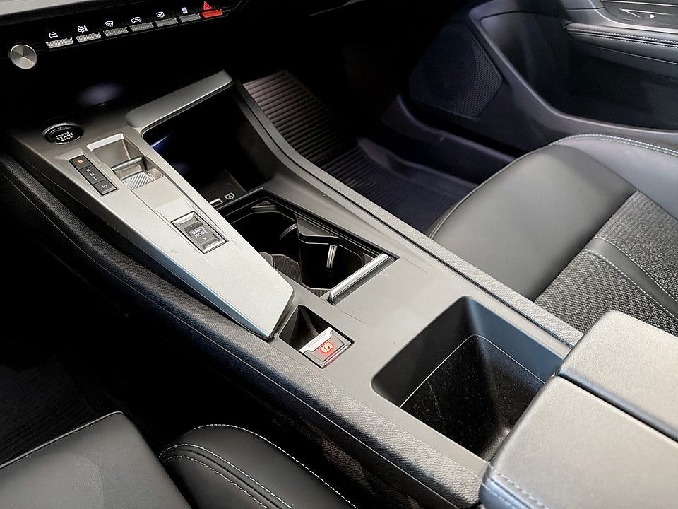 Bild på Peugeot 308 sw Allure Hybrid 145hk Aut B-KAMERA CARPLAY