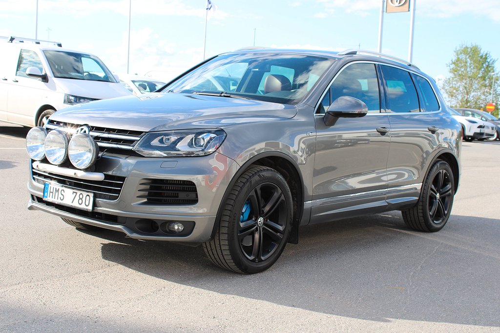 Volkswagen Touareg 4.2 V8 TDI 4Motion R-LINE , PREMIUM 340HK