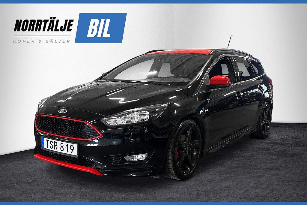 Ford Focus Kombi 1.0 125 HK ECOBOOST ST-LINE BLACK EDITION NYSERV