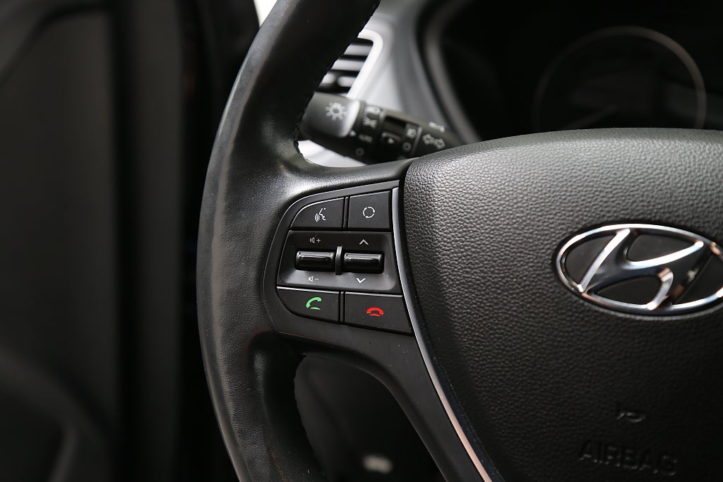 Hyundai i20 1,0 T-GDI blue 120hk Premium Plus Kamera P-sensor 2017