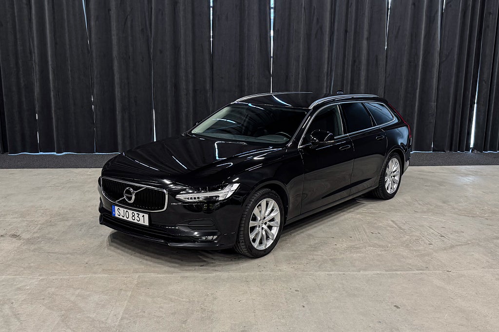 Volvo V90 D3 AWD Business Advanced|Kamera|Dragkrok|Keyless|