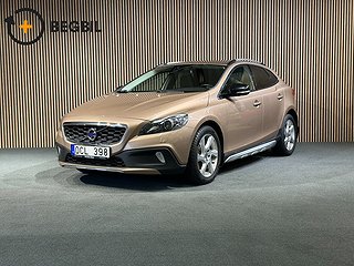 Volvo V40 Cross Country D2 Summum I Värmare I Läder I Drag