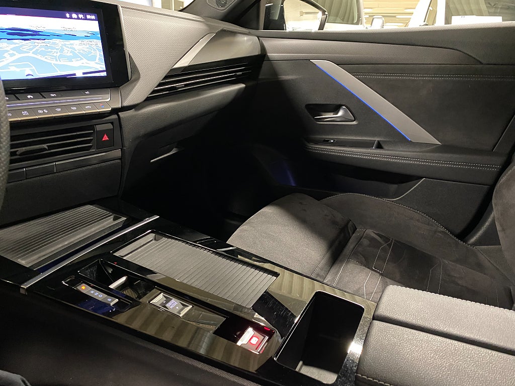 Bild på Opel Astra ULTIMATE Plug-In Hybrid PHEV 180hk