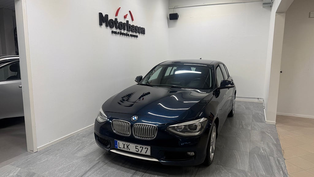 BMW 116 i 5-dörrars Urban Line | Ny koppling| Ny servad|Ny bess