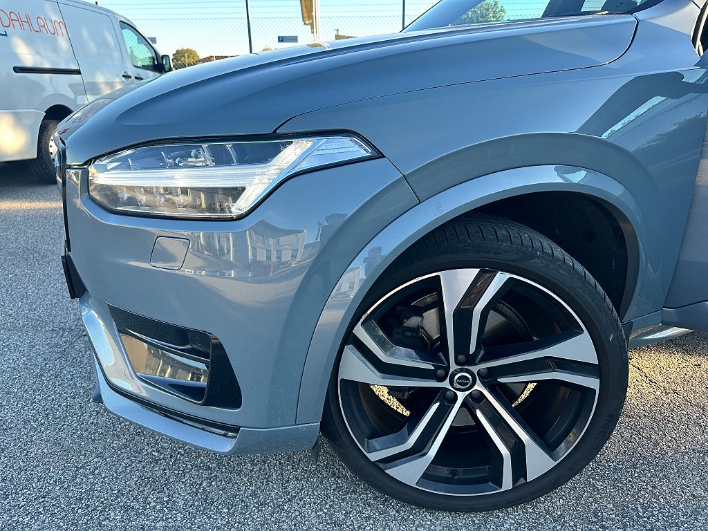 Volvo XC90 B5 AWD R-Design Pro Edition / 7sits