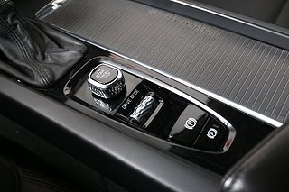 SUV Volvo XC60 14 av 27