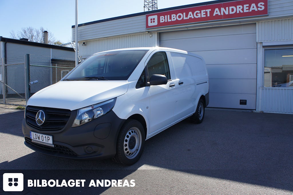 Mercedes-Benz eVito 112 60KWH CCS Snabbladdning Moms Leasbar Lång