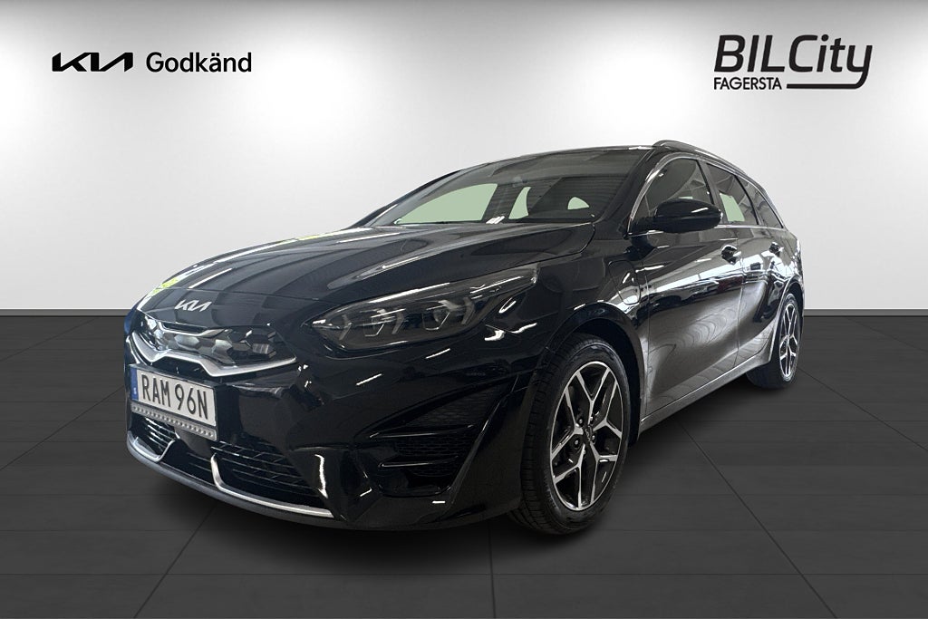 Kia Ceed SW 1.6 DCT Plug-In Hybrid Advance Plus | Panorama