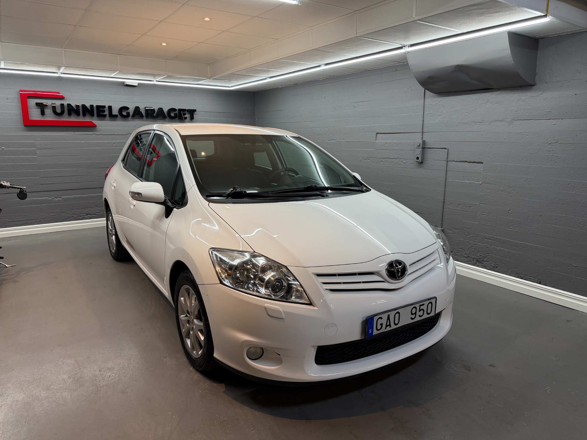 Toyota Auris 2013, bild 2/55
