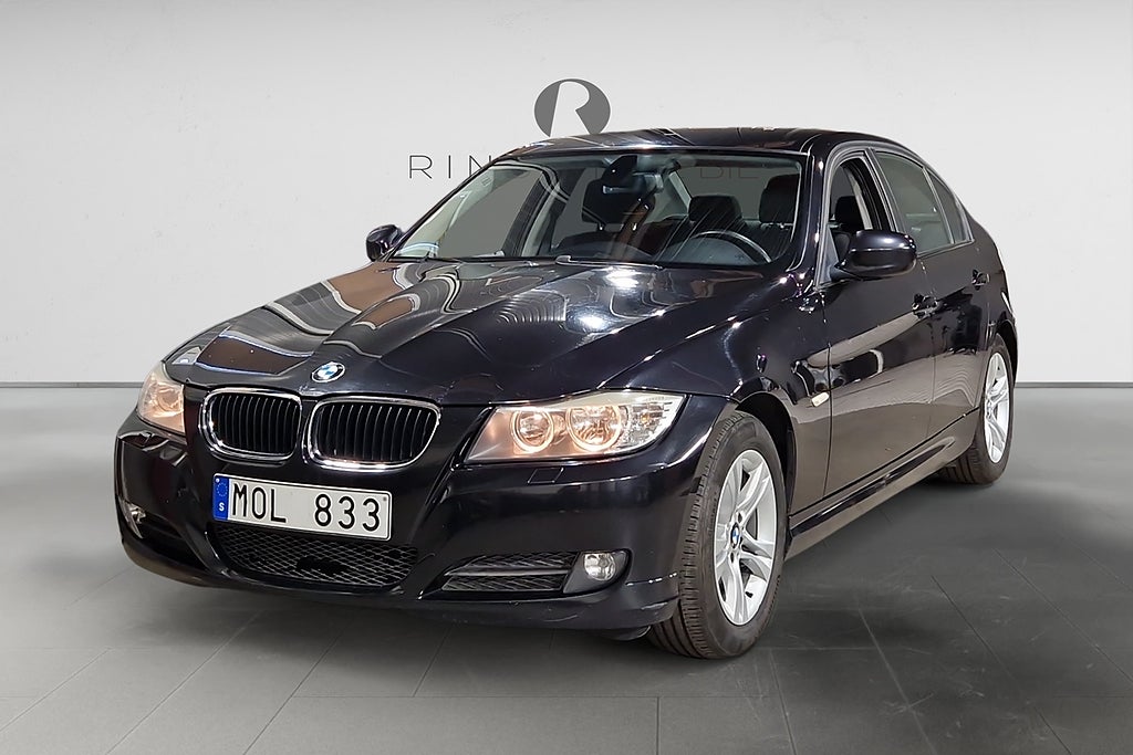 BMW 320 i 170 HK E90 LCI COMFORT DRAG NAVI 1ÄGARE 11100MIL