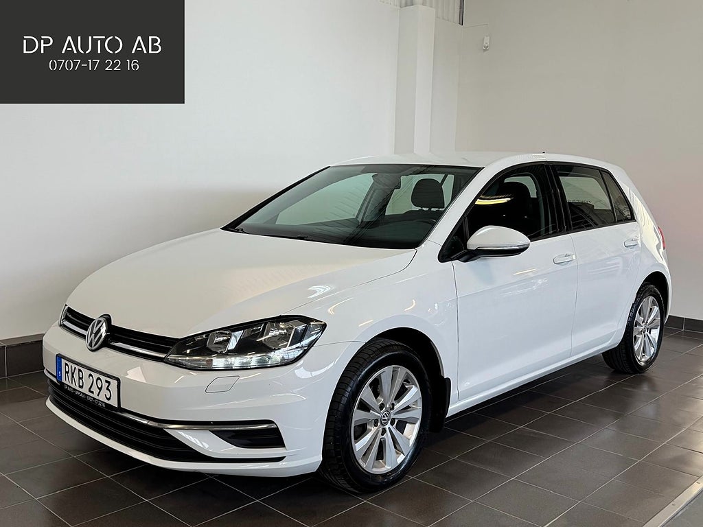 Volkswagen Golf 1.6 TDI Värmare Carplay Adaptiv Farthållare Lågmil EU6