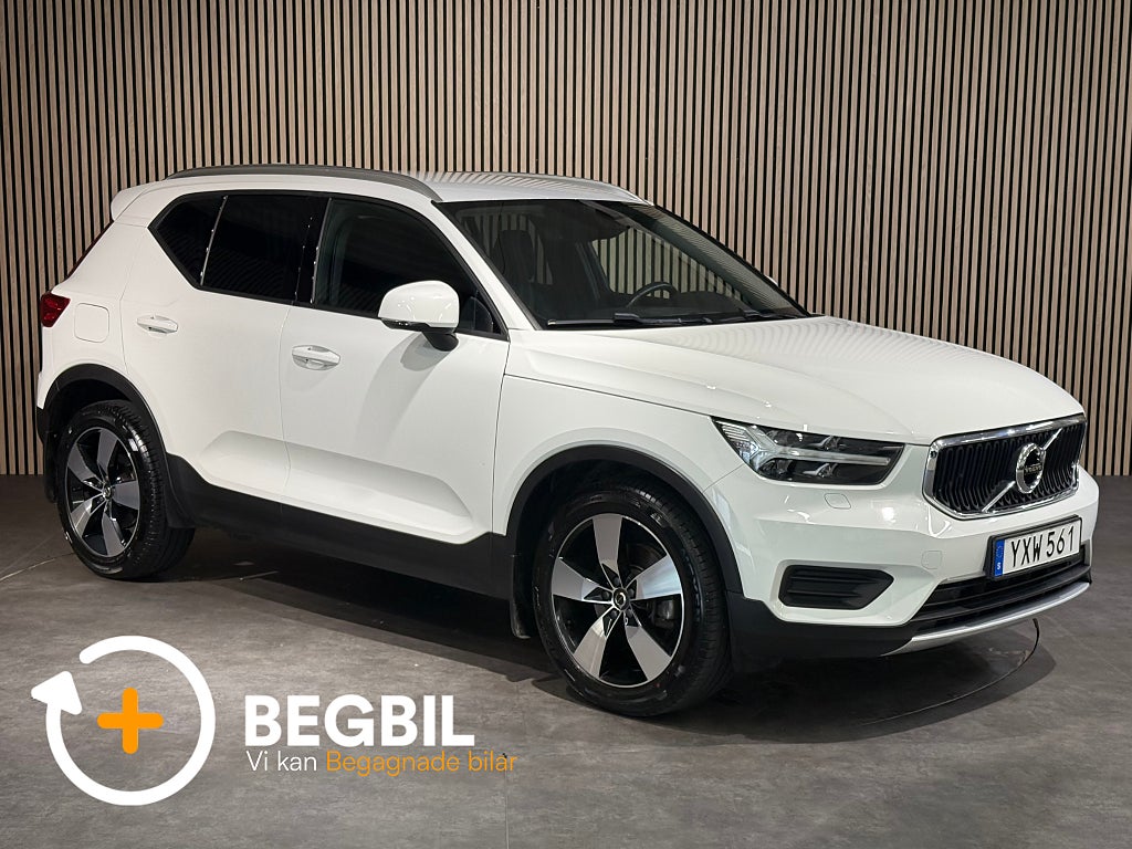 Volvo XC40 D4 AWD Geartronic Momentum | Drag | Kamera |App-connect