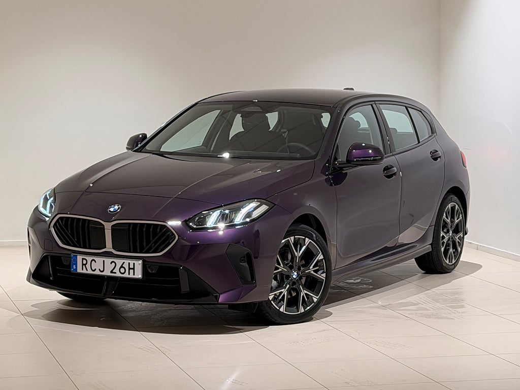 BMW 120 i M-Sport Design, Rattvärme,Backkamera,Apple CarPlay