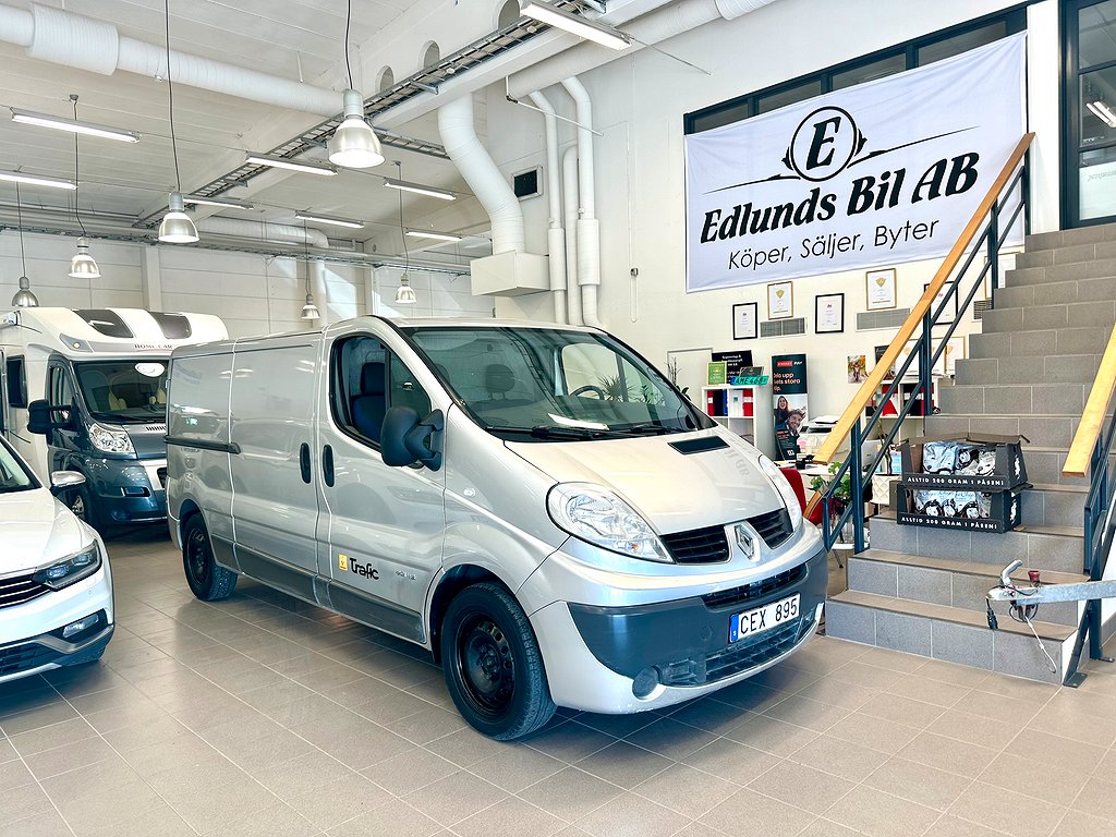 Renault trafic Skåpbil 2.9t 2.0 dCi Euro 5