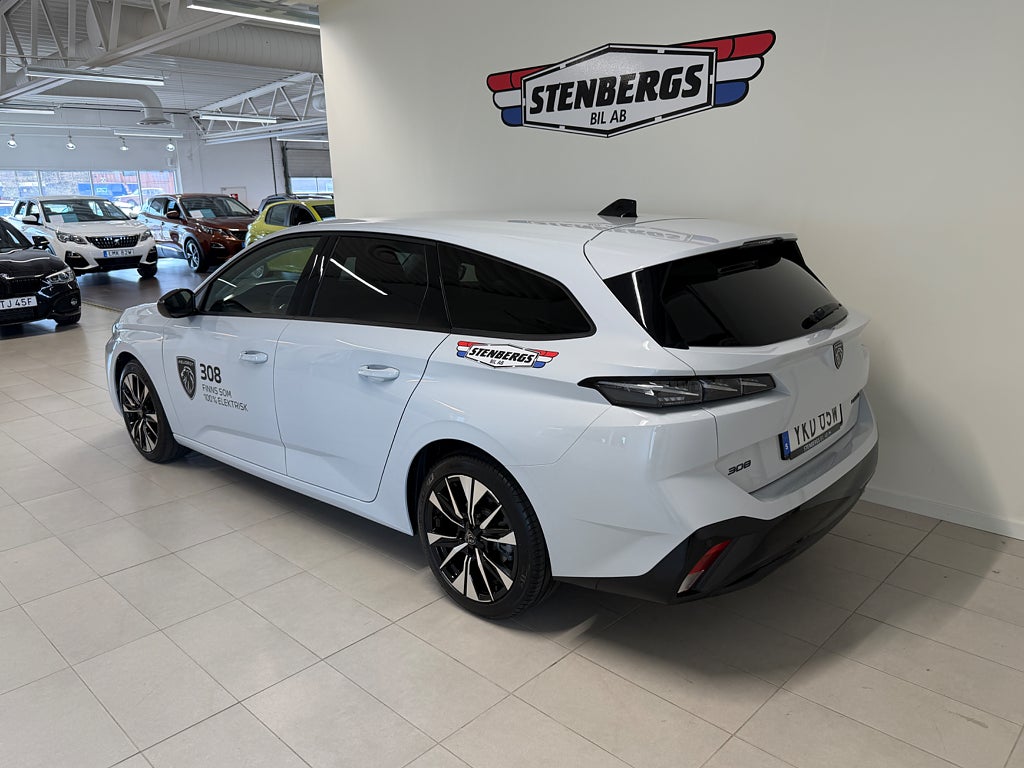 Peugeot 308 SW Hybrid 145 1.2 PT 145 e-DSC Avt drag  Demobil thumbnail