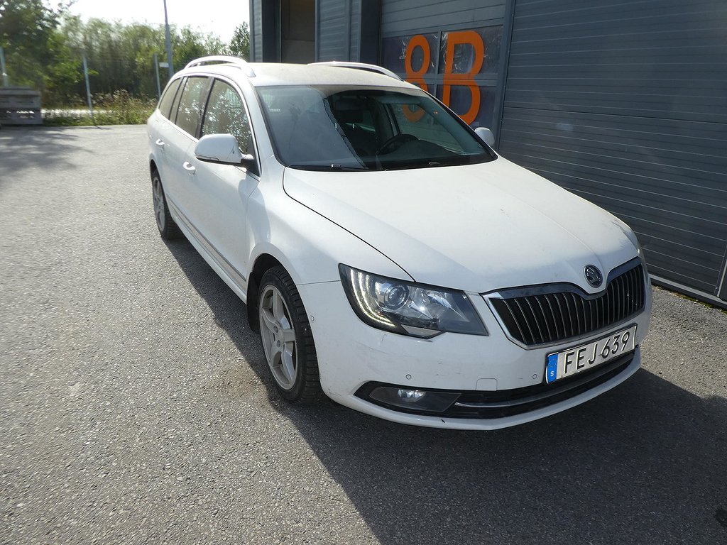 Skoda Superb Kombi 2.0 TDI 4x4 DSG 170hk